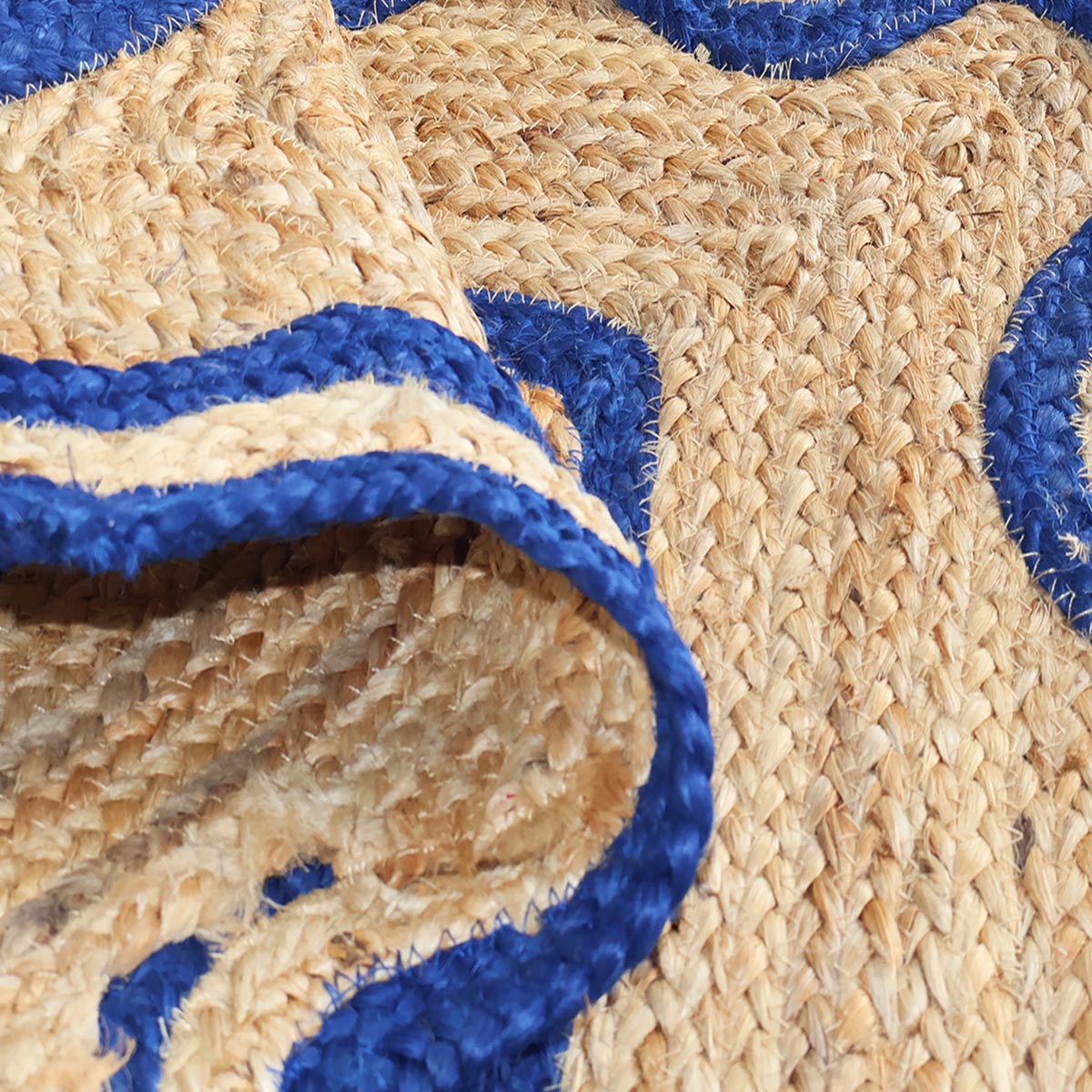 Scalloped Handwoven Blue Jute Rug Rustic Farmhouse Style Area Rug for Living Spaces - Image 3