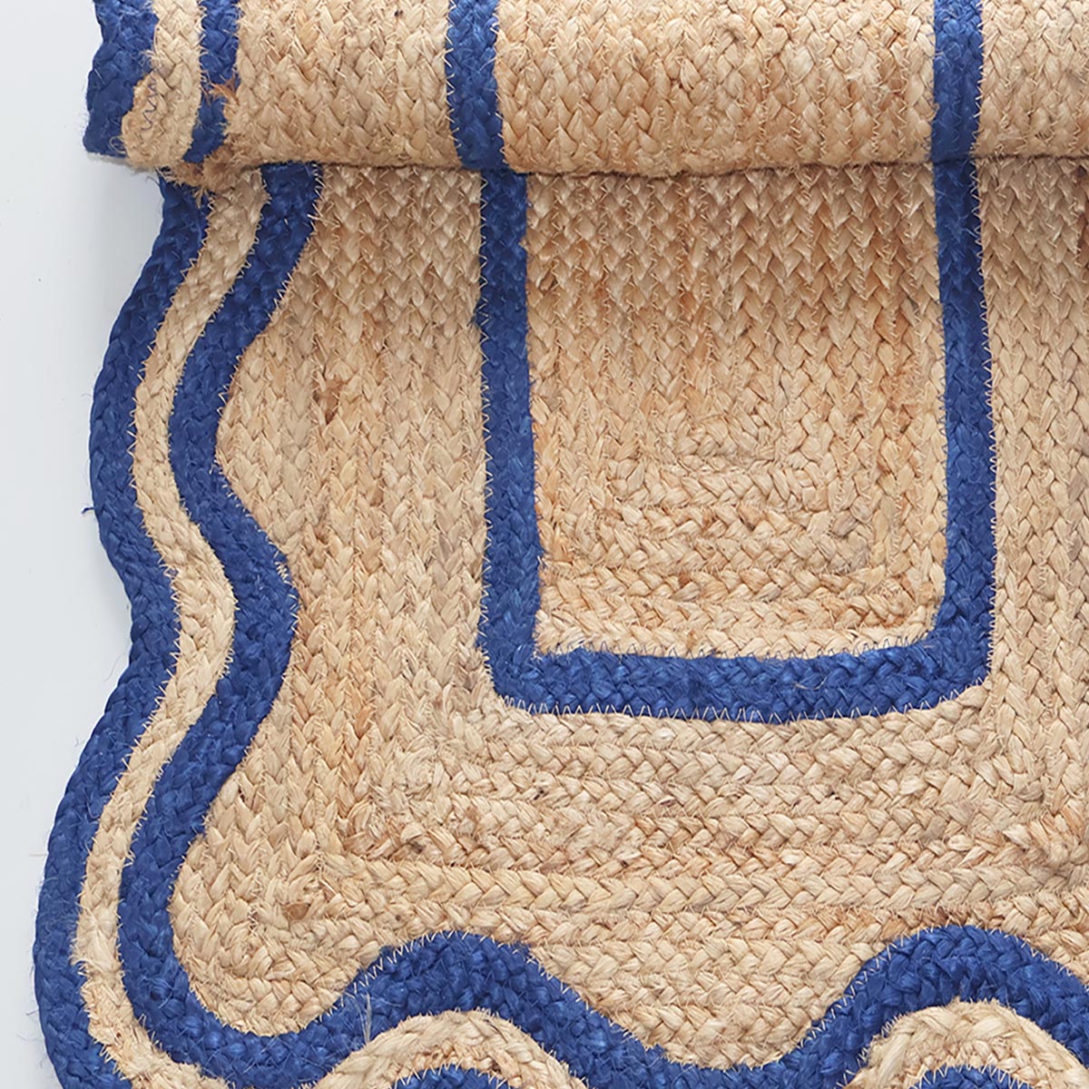 Scalloped Handwoven Blue Jute Rug Rustic Farmhouse Style Area Rug for Living Spaces - Image 4